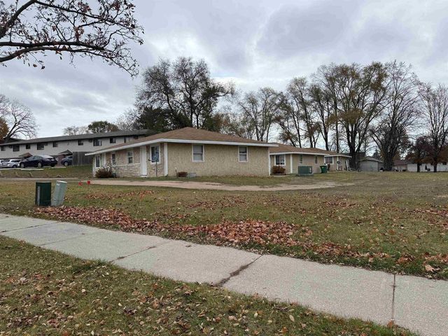 2075 IMPERIAL LANE, Green Bay, WI 54302