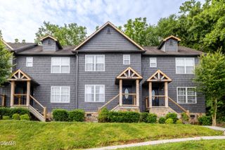 1438 William Holt Boulevard, Sevierville, TN 37862