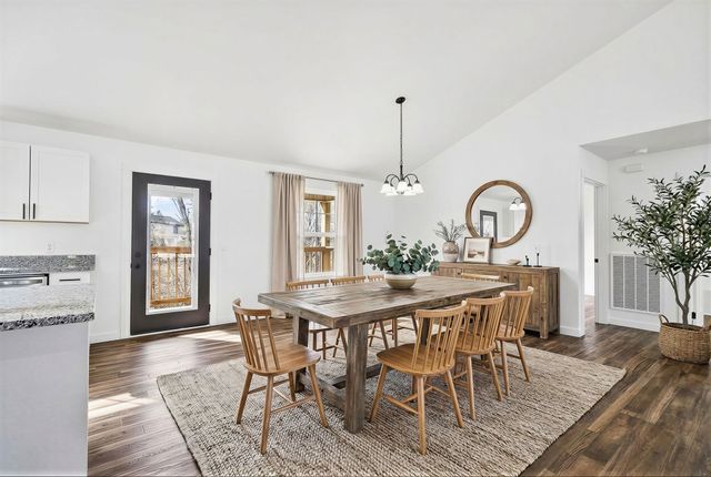 167 Sky View Meadow Dr, Crossville, TN 38555