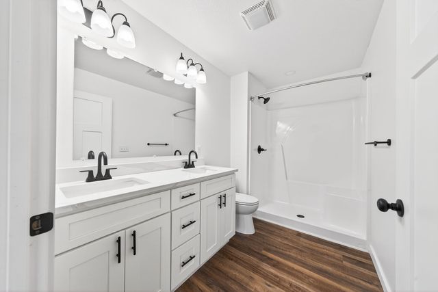 167 Sky View Meadow Dr, Crossville, TN 38555