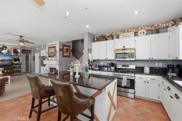 13250 Mountain View Court, Corona, CA 92883