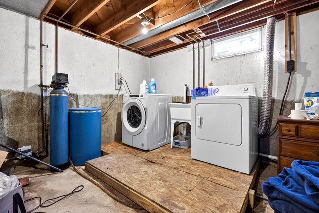 516 W 10TH STREET, Kaukauna, WI 54130