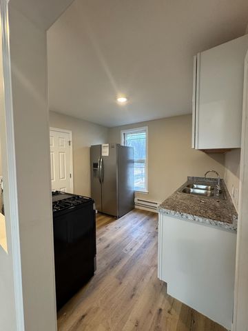 2447 11th Avenue S, Minneapolis, MN 55404