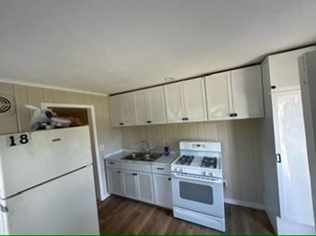 2447 11th Avenue S, Minneapolis, MN 55404
