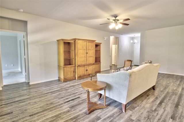 188 Courageous Side Way, Magnolia, TX 77354