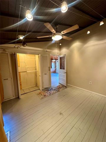 354 2nd Street, San Leon, TX 77539