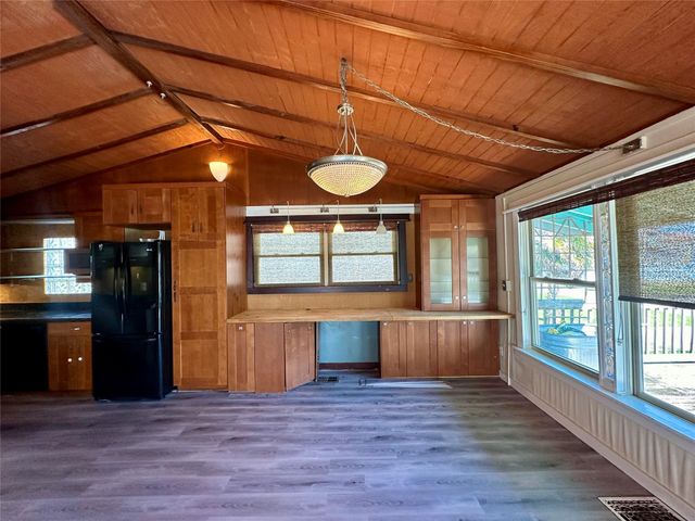 354 2nd Street, San Leon, TX 77539