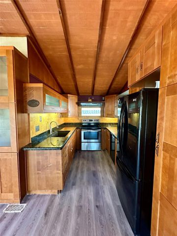 354 2nd Street, San Leon, TX 77539