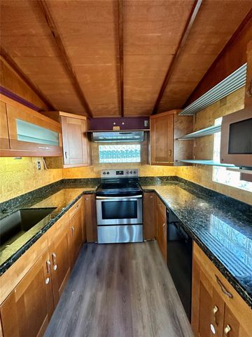 354 2nd Street, San Leon, TX 77539