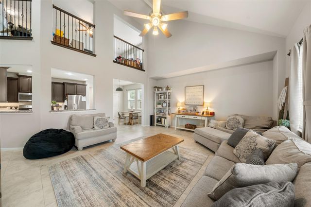 4002 Longwood Drive, Mont Belvieu, TX 77523