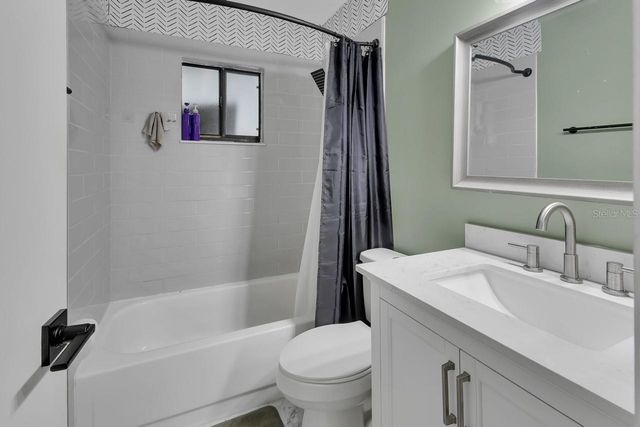 415 WESTWOOD AVENUE, Deland, FL 32720