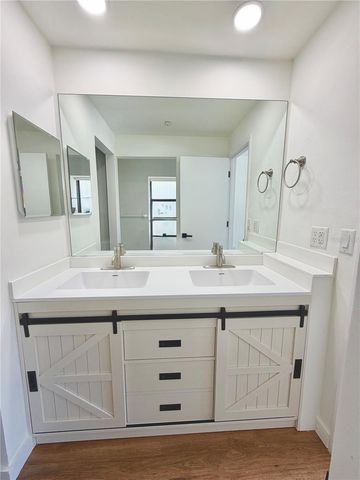 994 N BENEVA ROAD T2, Sarasota, FL 34232