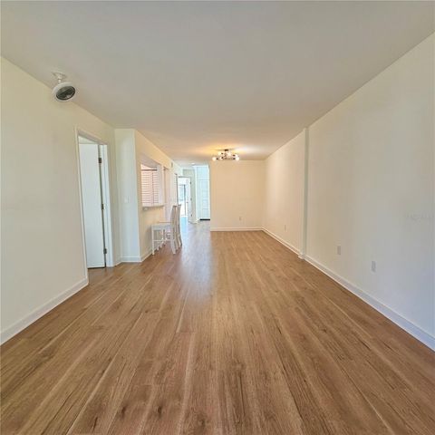 994 N BENEVA ROAD T2, Sarasota, FL 34232