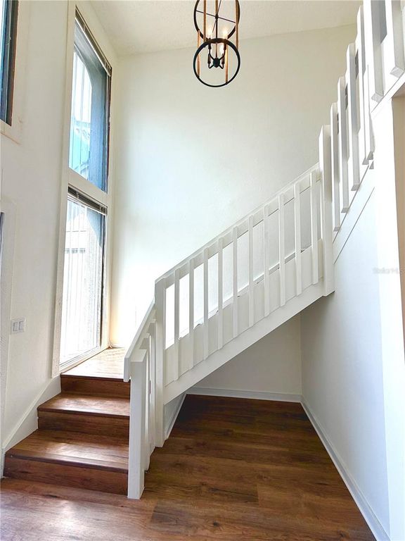 Image 35 of property listing at 994 N BENEVA ROAD T2, Sarasota, FL 34232