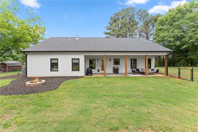 4016 Belvedere Drive, Gainesville, GA 30506