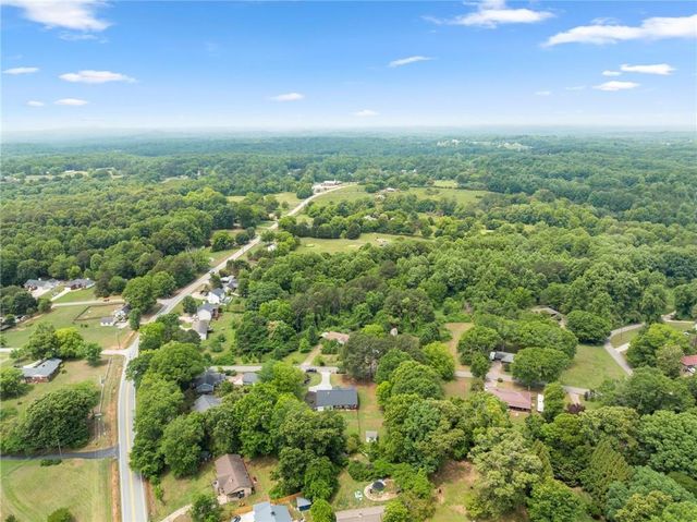 4016 Belvedere Drive, Gainesville, GA 30506