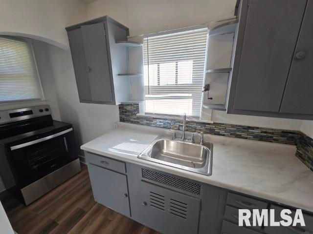 704 S 24TH Street, Mt Vernon, IL 62864