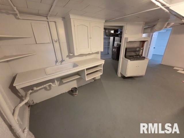 704 S 24TH Street, Mt Vernon, IL 62864