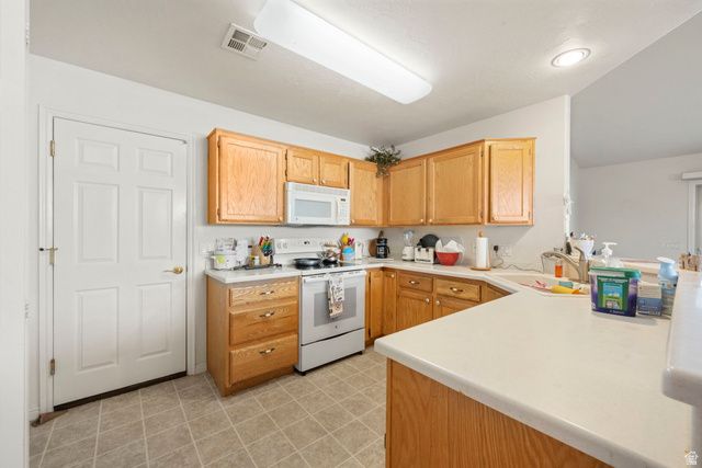 1684 W DESERT ROSE DR, St. George, UT 84790