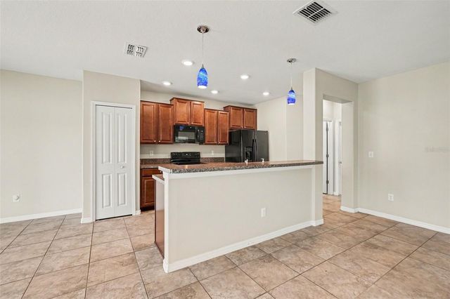 7421 FRENCH MARIGOLD AVENUE, Tampa, FL 33619