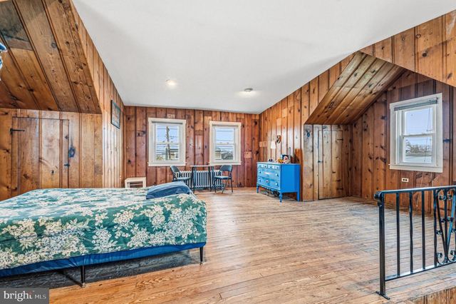 6909 NORTH POINT RD, Sparrows Point, MD 21219