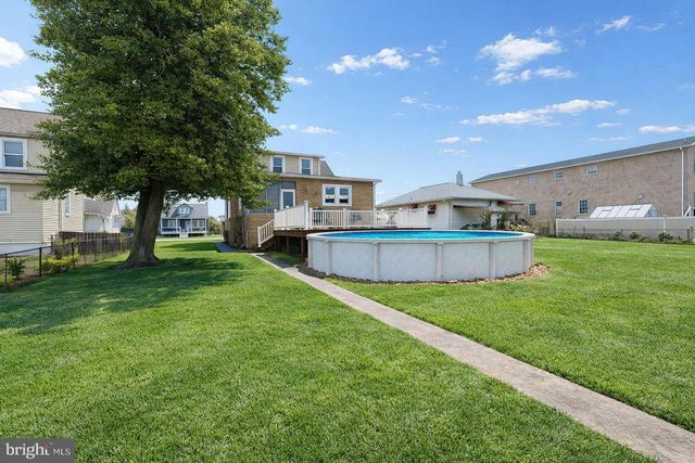 6909 NORTH POINT RD, Sparrows Point, MD 21219