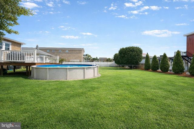 6909 NORTH POINT RD, Sparrows Point, MD 21219