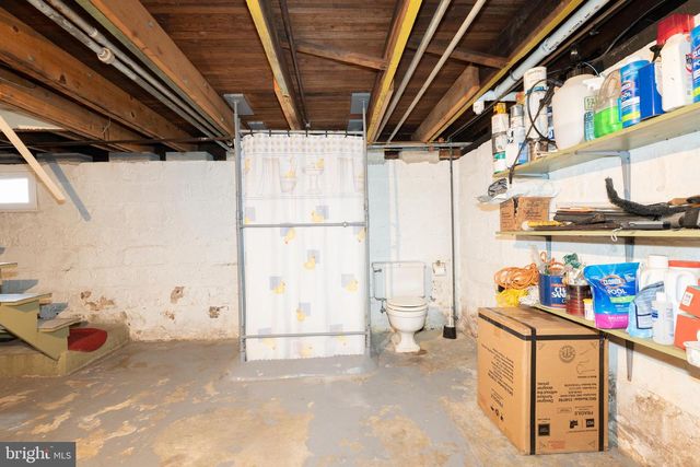 6909 NORTH POINT RD, Sparrows Point, MD 21219