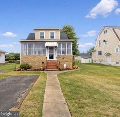 6909 NORTH POINT RD, Sparrows Point, MD 21219