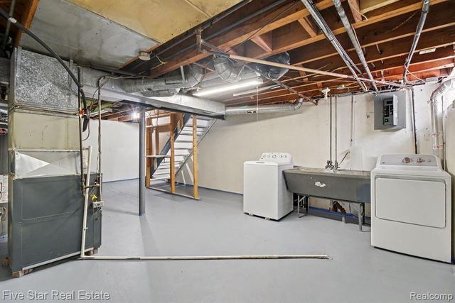 3370 Coolidge Highway, Royal Oak, MI 48073