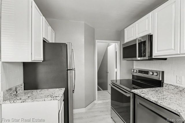 3370 Coolidge Highway, Royal Oak, MI 48073