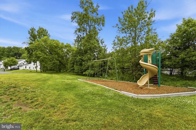 405 WHITTIER DR, Feasterville Trevose, PA 19053