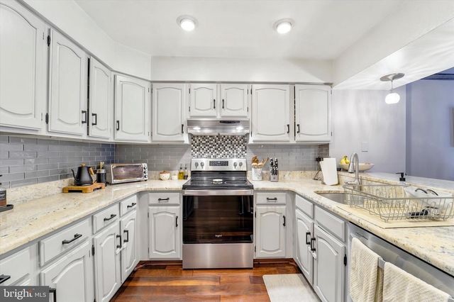 405 WHITTIER DR, Feasterville Trevose, PA 19053