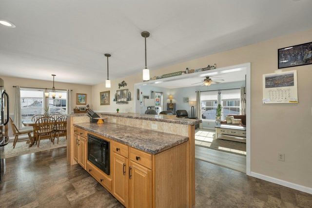 10 Eagle Nest Drive, Franklin, NH 03235