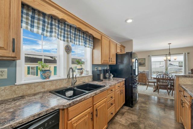 10 Eagle Nest Drive, Franklin, NH 03235