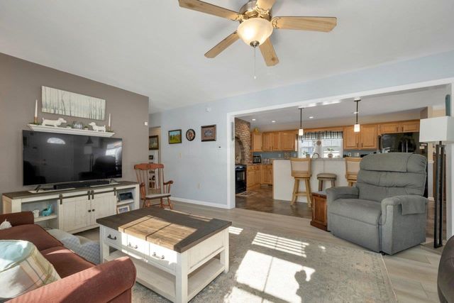 10 Eagle Nest Drive, Franklin, NH 03235