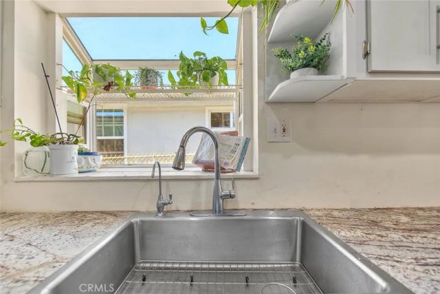 321 N Cataract, San Dimas, CA 91773