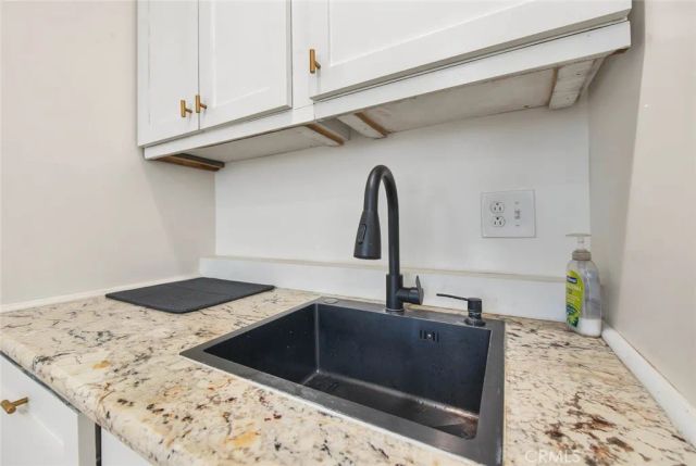 321 N Cataract, San Dimas, CA 91773
