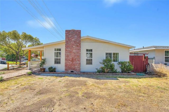 321 N Cataract, San Dimas, CA 91773