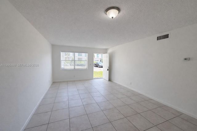 2521 Pierce St 2, Hollywood, FL 33020