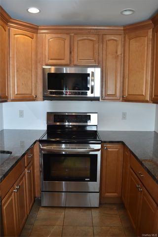 253 Forest Avenue, Massapequa, NY 11758