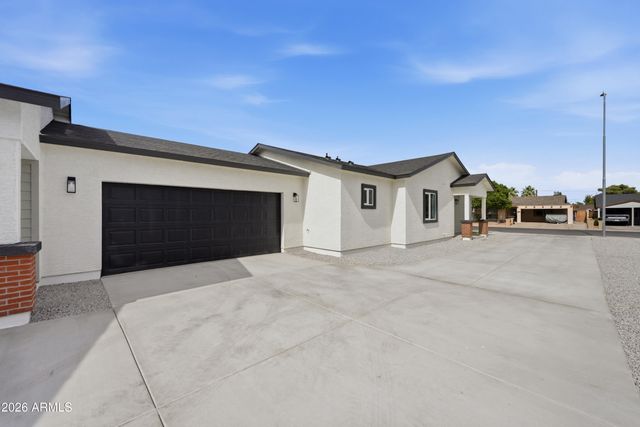 446 S PIONEER --, Mesa, AZ 85204