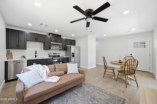 446 S PIONEER --, Mesa, AZ 85204