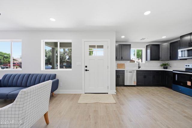 446 S PIONEER --, Mesa, AZ 85204