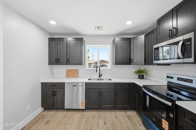 446 S PIONEER --, Mesa, AZ 85204
