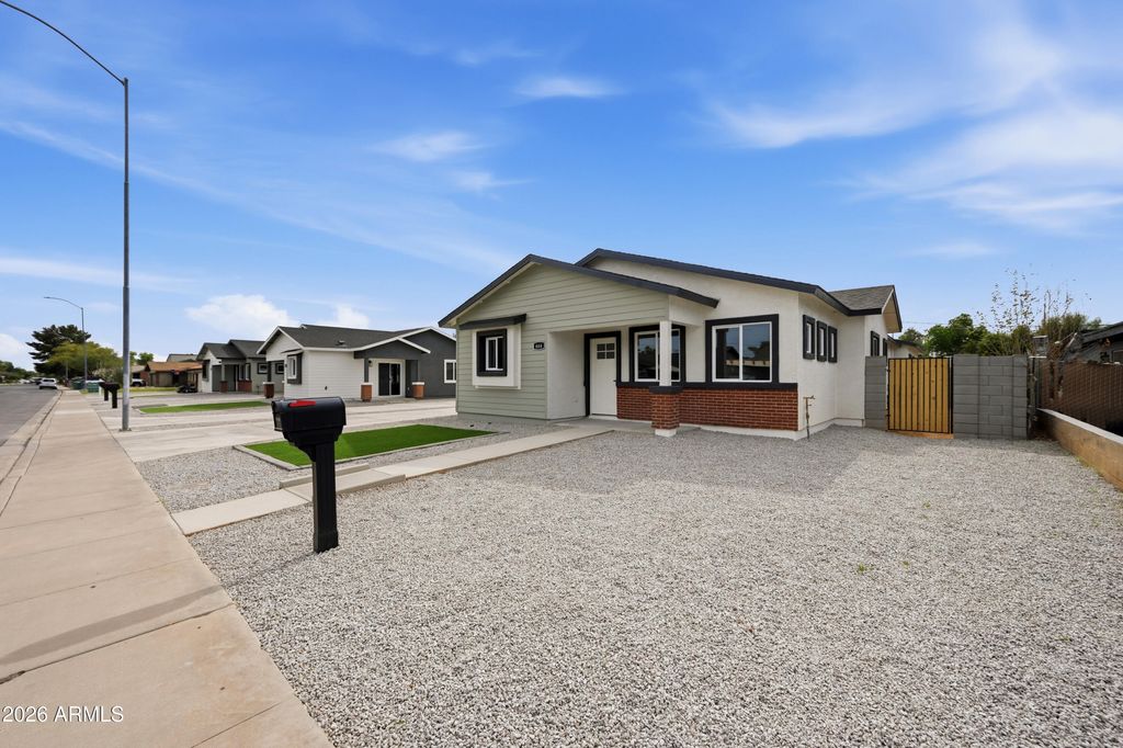446 S PIONEER --, Mesa, AZ 85204