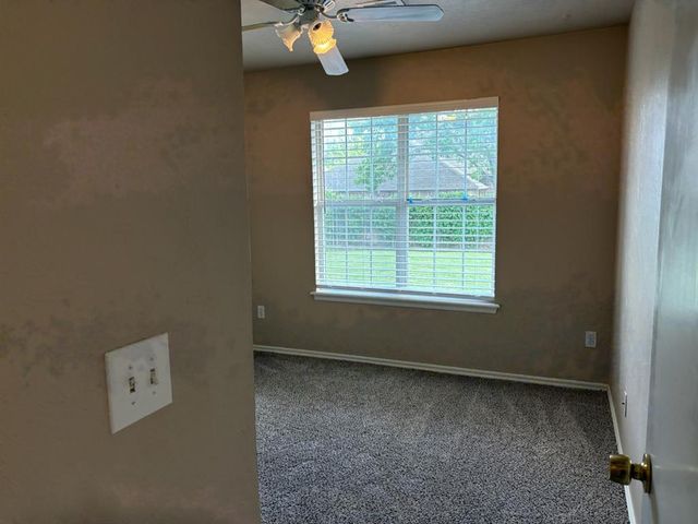 1424 SW 129th Street, Oklahoma City, OK 73170