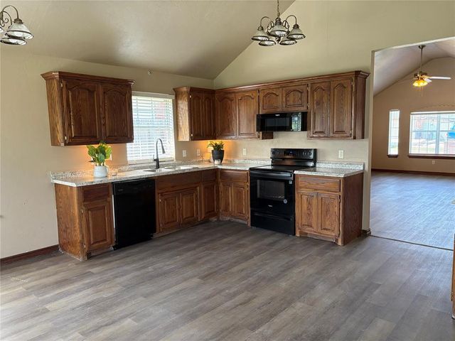 1424 SW 129th Street, Oklahoma City, OK 73170