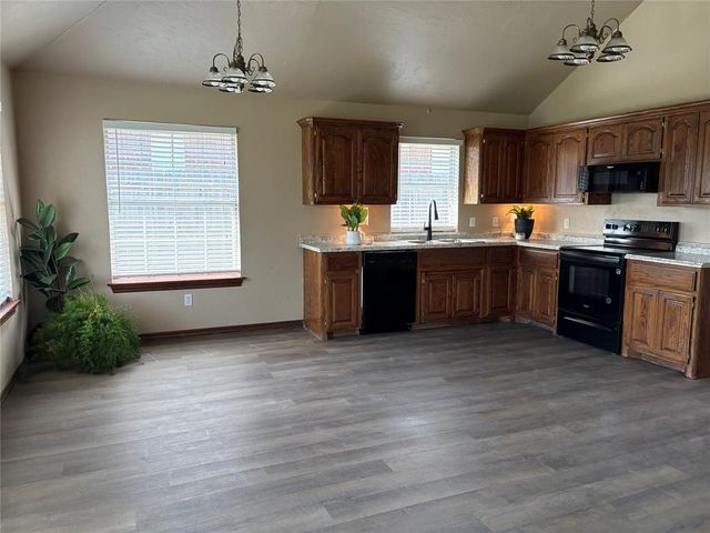 1424 SW 129th Street, Oklahoma City, OK 73170