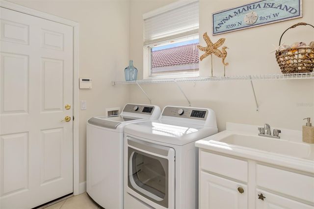 646 FOGGY MORN LANE, Bradenton, FL 34212